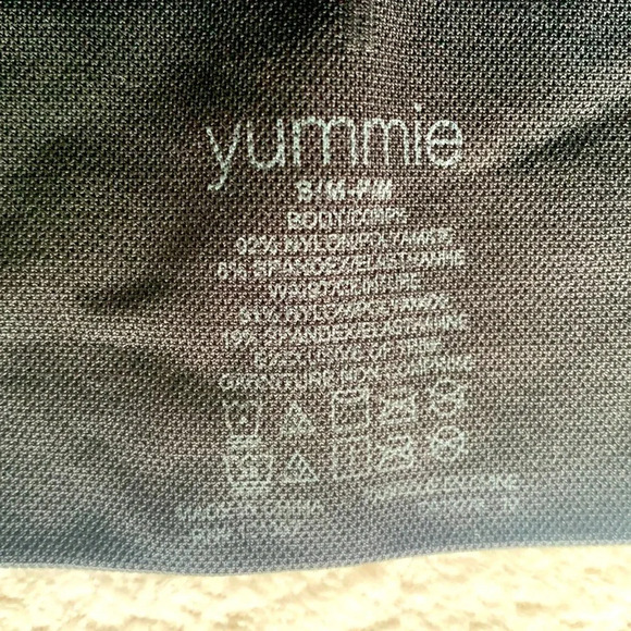 NWOT 2 YUMMIE ULTRA LIGHT LACE BACK UNLINED BRALETTE SEAMLESS size s/m - Picture 5 of 8